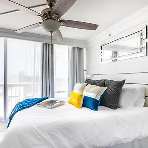 - Ocean Front Luxury Studio , Daytona Beach United States