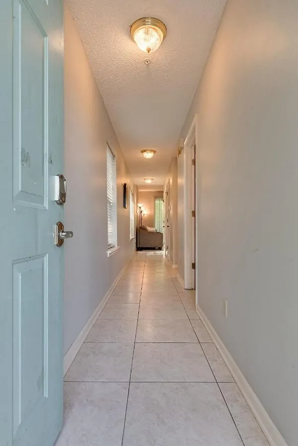 Holiday home Cozy 1Br Condo With Pool And Gym Centrally Located Destin